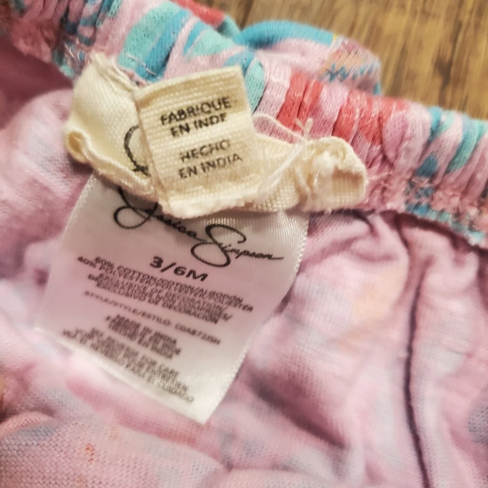 Jessica Simpson Baby Girl Striped Tee Shirt Top Ruffle Shorts Tropical Bird 3-6M